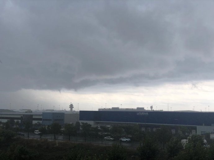 El Aeropuerto de Barcelona durante una lluvia