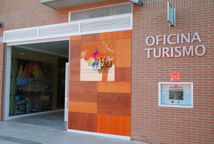 Oficina de Turismo de Ejea de los Caballeros (Zaragoza).