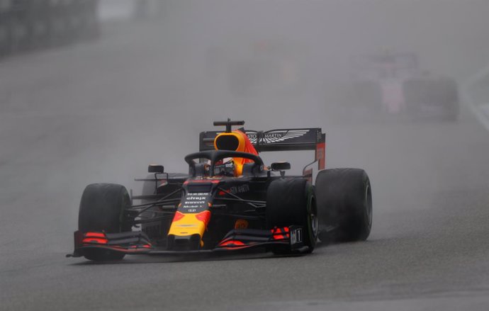 AV.- Fórmula 1/GP Alemania.- Verstappen gana en Hockenheim, Vettel remonta bajo la lluvia y los Mercedes ni puntúan