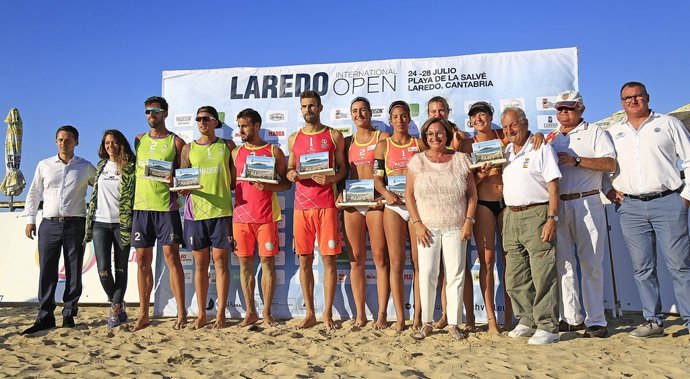 Paula Soria y Belén Carro y Javier y Vicente Monfort reinan en el Laredo International Open