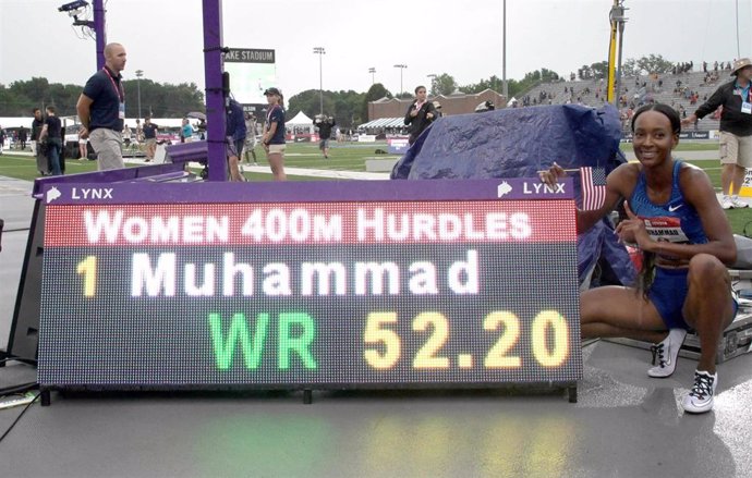 Dalilah Muhammad bate el récord del mundo de 400 vallas