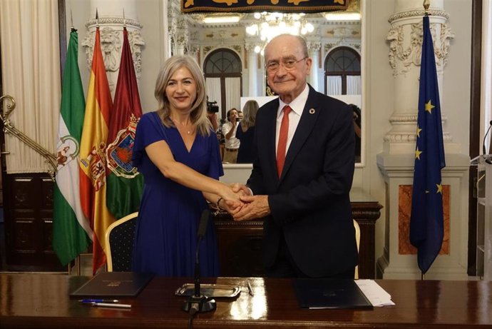 La consejera de Cultura, Patricia del Pozo y el alcade de Málaga, Francisco de la Torre
