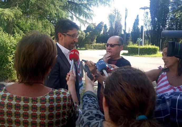 El consejero de Industria, Enrique Fernández