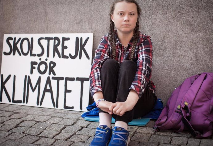 La joven activista sueca Greta Thunberg, en huelga contra el cambio climático