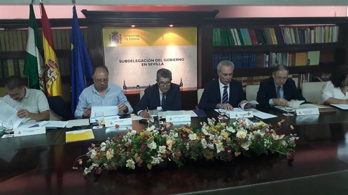 Reunión de la Comisión Provincial de Seguimiento del Profea en Sevilla