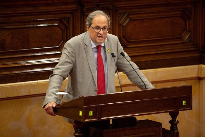 El Presidente Quim Torra Interviene En El Pleno Del Parlament De Catalunya
