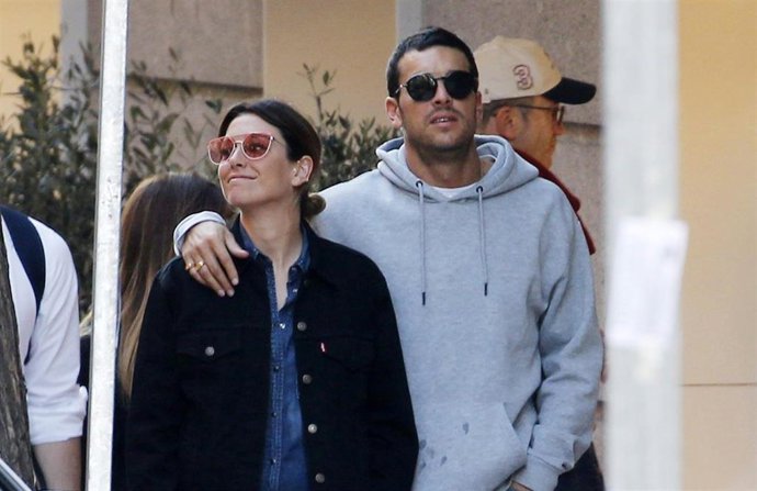 Blanca Suárez y Mario Casas disfrutando de su amor por las calles de Madrid