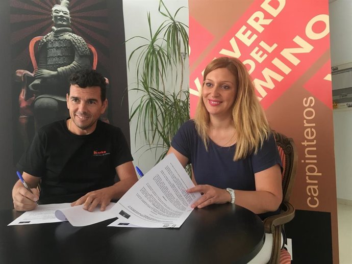 La alcaldesa de Valverde del Camino, Syra Senra.