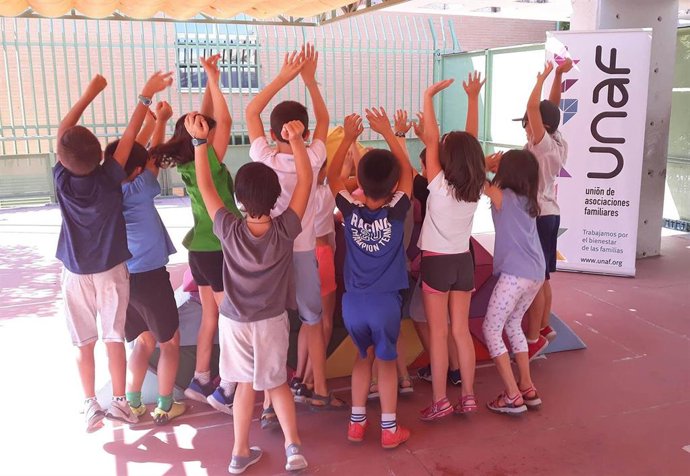 Más de 300 niños aprenden a resolver conflictos de forma positiva en un campamento escolar en Madrid