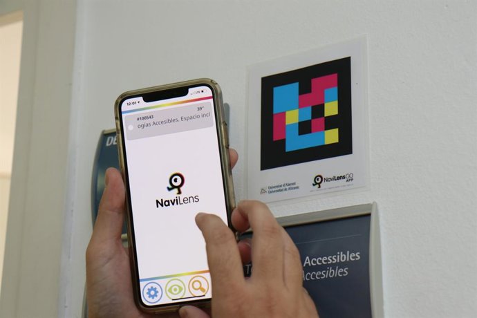 Sistema Navilens instalado en la Universidad de Alicante.