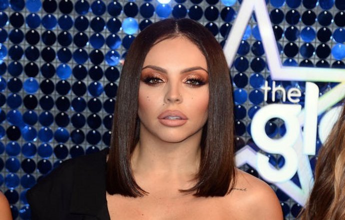 Jesy Nelson en los Global Awards 2019