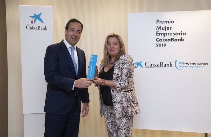 La presidenta de Grupo Carinsa es homenajeada por Caixabank