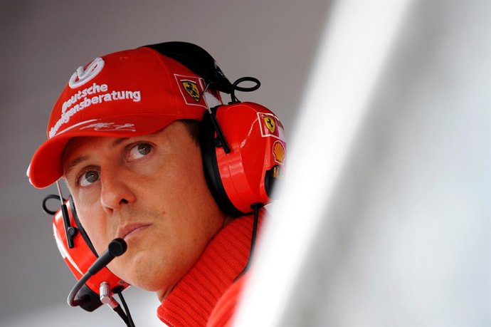 Michael Schumacher sigue "luchando" tras experimentar un "buen progreso"