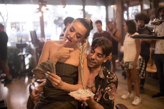 Lola Indigo y Don Patricio