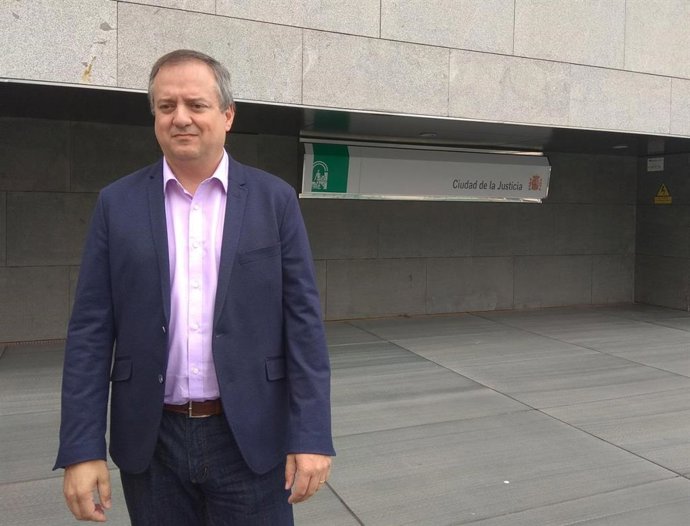 El delegado territorial de Turismo, Regeneración, Justicia y Administración Local de la Junta en Almería, José Luis Delgado Valdivia