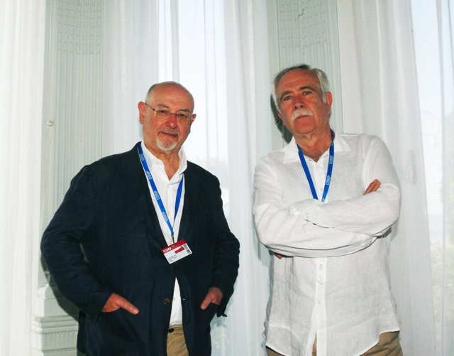 Los escritores Juan Eslava Galán y Antonio Pérez Henares