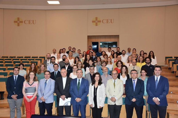 Claustro CEU Cardenal Spínola