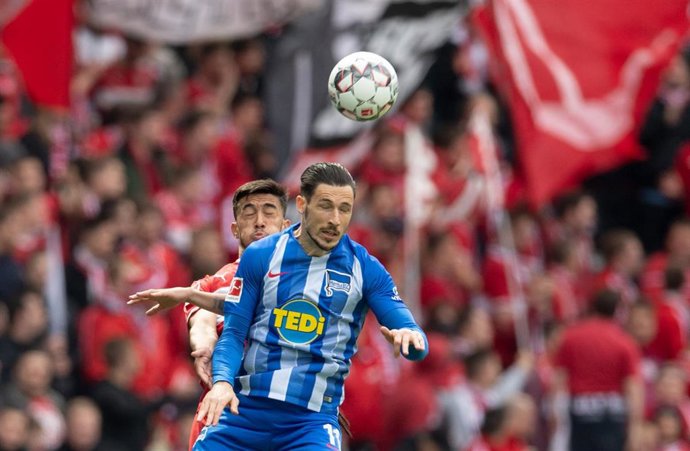 Mathew Leckie, en un partido con el Hertha.