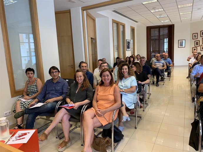Imagen del Consejo Político del PSIB-PSOE, con la secretaria general, Francina Armengol, en primer plano.