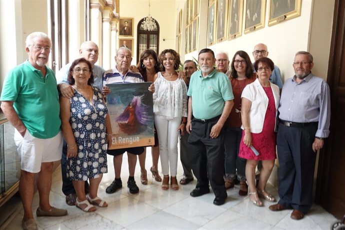 El Ayuntamiento De Málaga Informa: Más De 5.300 Mayores Invitados A Vivir Una Noche De Feria En El Rengue