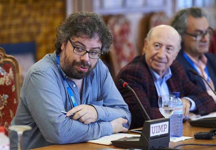 El periodista y escritor Sergio del Molino en el curso 'El patrimonio cultural: problemas, soluciones, expectativas' de la UIMP, en el que ha tratado sobre 'El sueño del turismo en la España vacía'