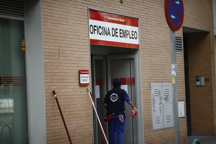 paro, parados empleo, desempleo, trabajo, INEM, Seguridad Social, autónomo, autónomos