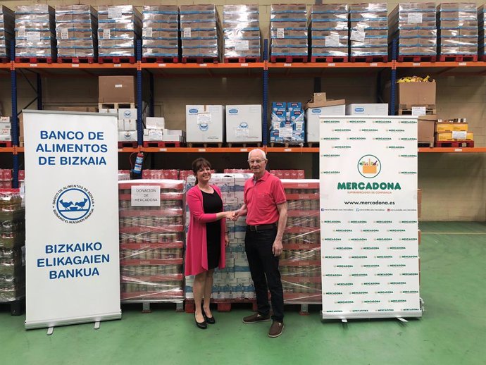 Mercadona aporta 3.000 kilos de productos de primera necesidad al Banco de Alime