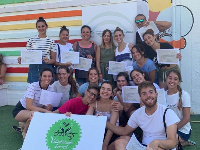 Voluntarios del campo celebrado en Cádiz