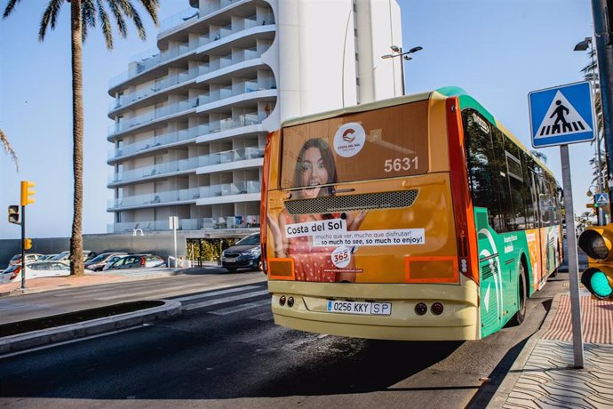 Turismo Costa del Sol pone en marcha una campaña en los autobuses de la provincia para promocionar el segmento de ocio