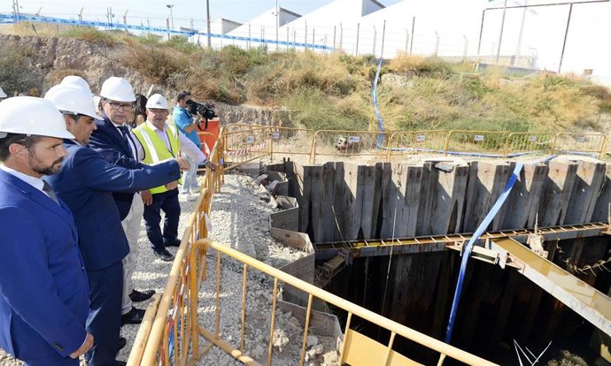 El aclalde, junto al consejero de Fomento de la CARM y el consejero de Fomento de Murcia
