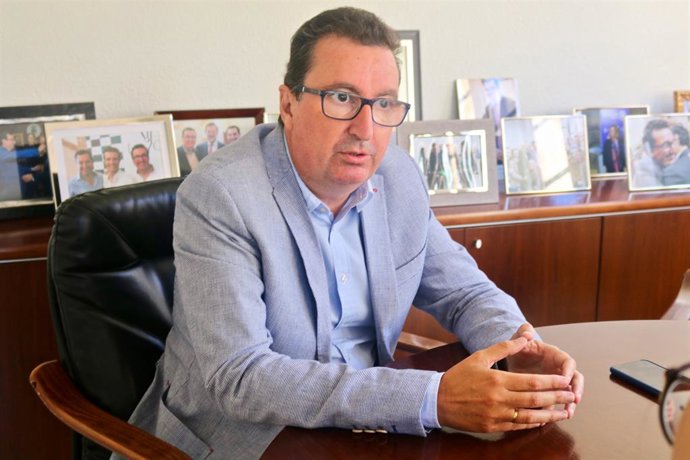 Huelva.- González (PP) defiende que "primero hay que dar soluciones" a los agric