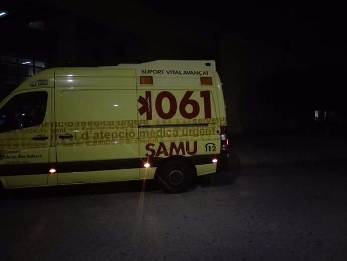 Vehicle del Servio d'Atenció Mdica Urgent (SAMU)