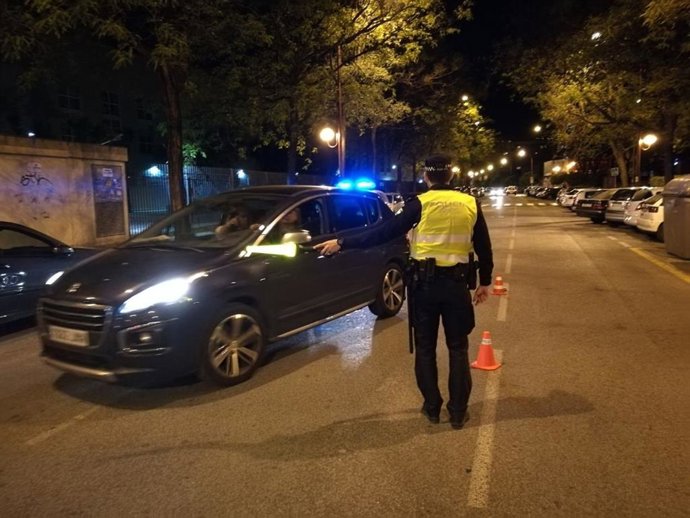 La Policía Local en el operativo nocturno