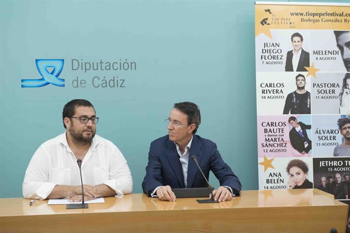 Jaime Armario y Mauricio González, durante la presentación del Tío Pepe Festival