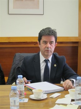 El alcalde de Huesca, Luis Felipe (PSOE).