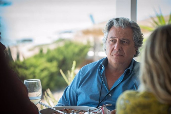 El actor Christian Clavier, en 'Un verano en Ibiza'