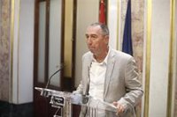 Compromís descarta otro candidato que no sea Sánchez: "Son ocurrencias del PP por las altas temperaturas"