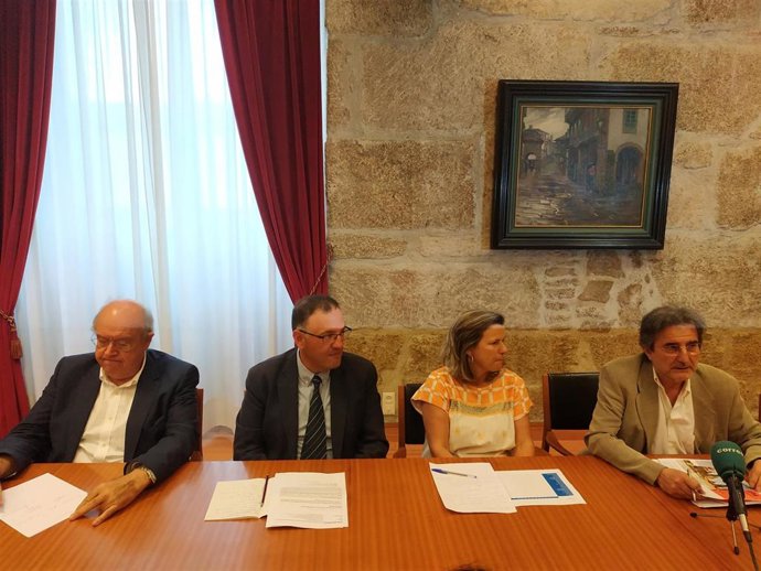 Imagen de la presentación del congreso en la Facultad de Medicina de la USC este martes.