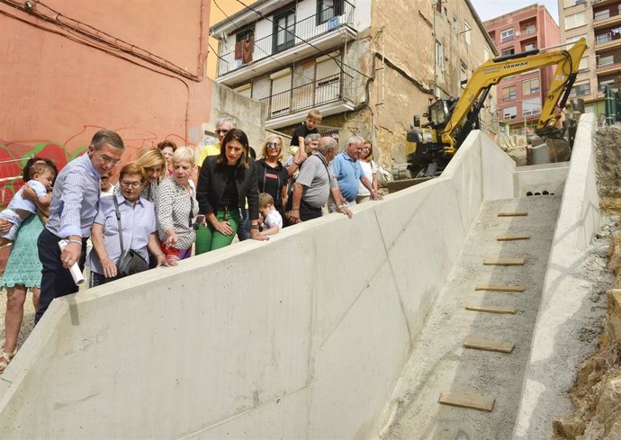 Las escaleras mecánicas de Enrique Gran entrarán en servicio en febrero
