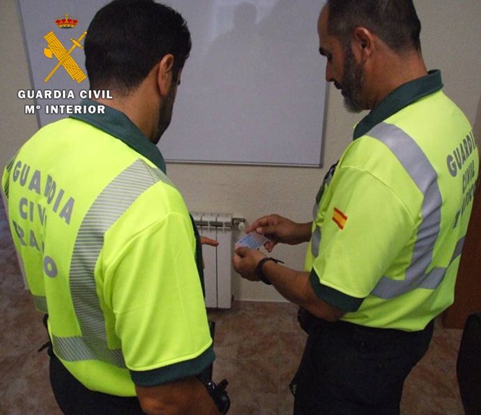 Opc Albacete. Nota De Prensa (Suplantación Identidad En Prueba Teórica Para Obtención Permiso Conducir Clase B).