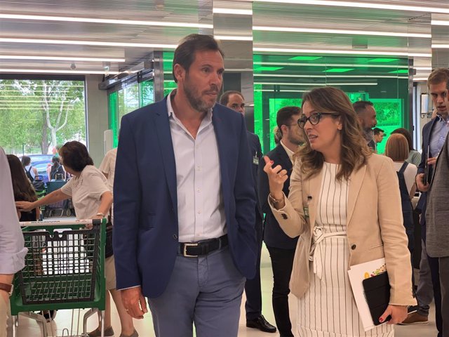 Mercadona reinaugura la tienda del Río Obregón, pionera en Valladolid en incluir