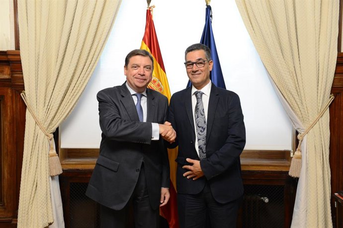 Economía.- Luis Planas revisa cuestiones de medio ambiente con el director ejecu