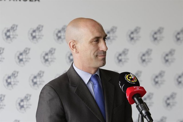 Rubiales en una comparecencia ante los medios