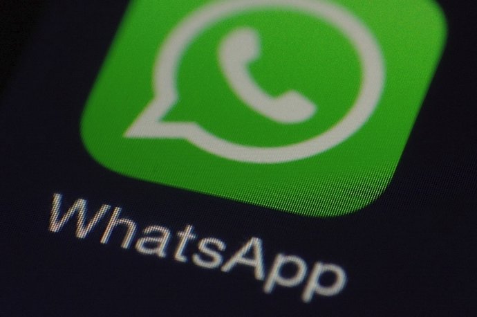 WhatsApp trabaja en una función para hacer vídeos con efecto 'boomerang'