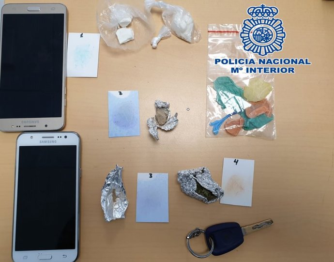 Material incautado tras una operación antidroga en Motril