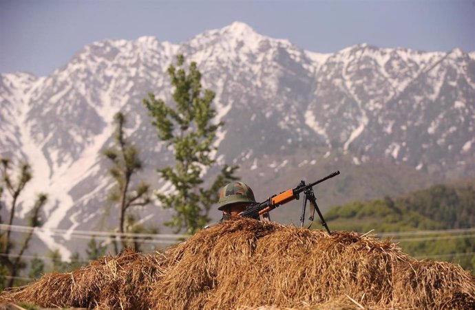 Militar en la Cachemira