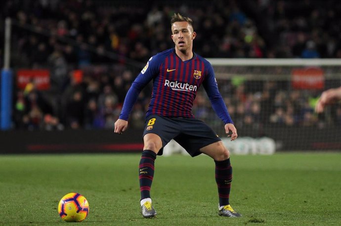 Arthur of Barcelona in action during La Liga Spanish championship, , football match between Barcelona and Valencia, February 02th, in Camp Nou Stadium in Barcelona, Spain.