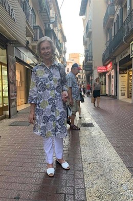 La Reina Sofía en la calle Sindicato de Palma