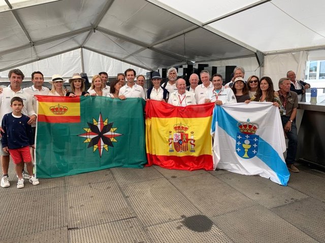 El 'Bribon 500 Movistar' del Rey Juan Carlos revalida el título de campeón del mundo de 6 Metros en Finlandia