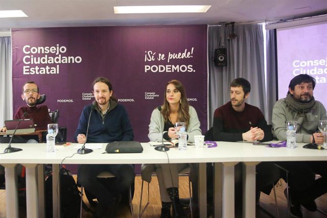 Pablo Echenique, Pablo Iglesias, Noelia Vera, Juan Manuel del Olmo y Rafa Mayoral  